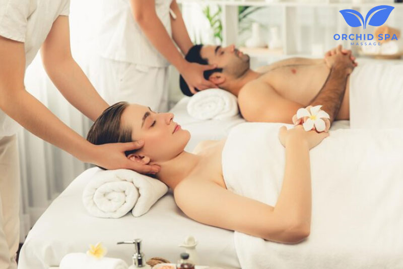 How Couple Massage Improves Relationship & Relaxation