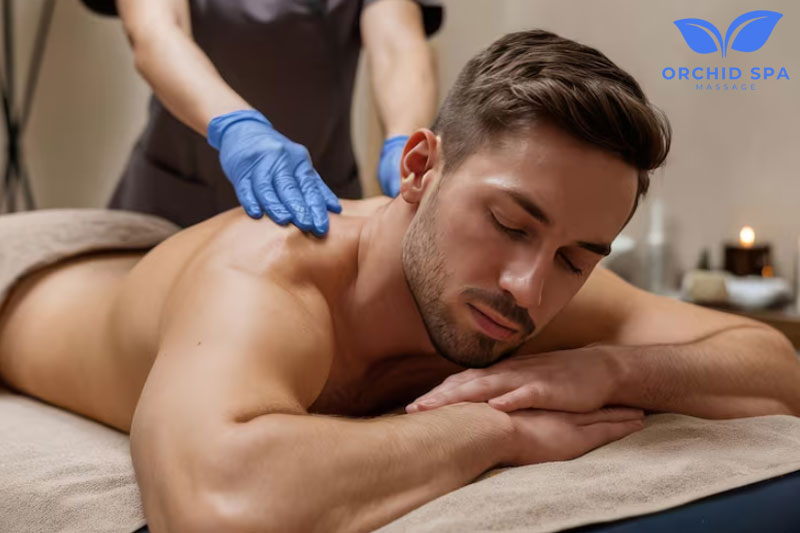 Men’s Massage Therapy: A Natural Way to Unwind and Recharge