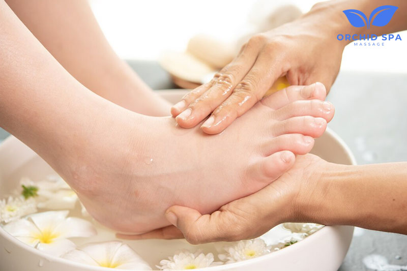 Is Reflexology Better Than a Massage?