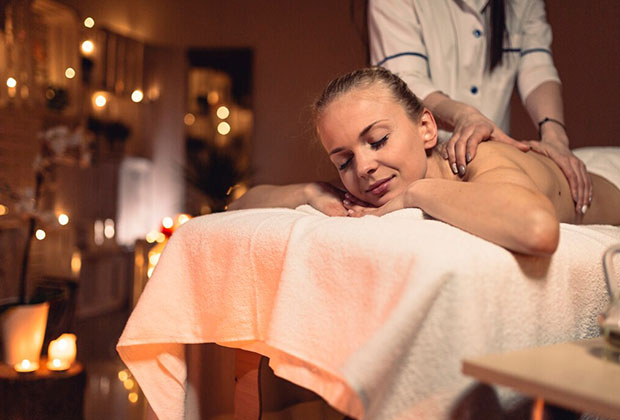 Massage In Al Dana