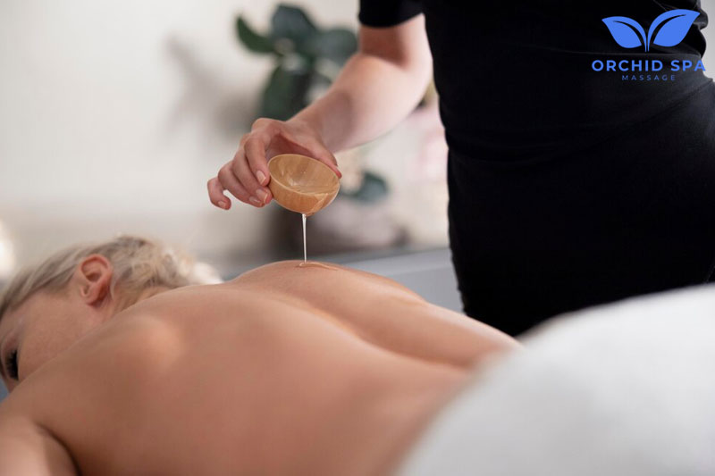 Full body oil massage benefits